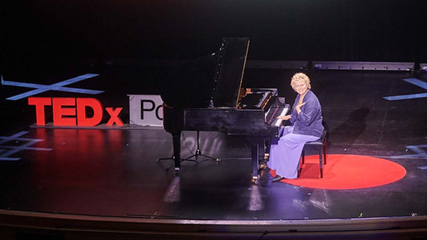 scarlet-keys-tedx-berklee-whats-in-a-song