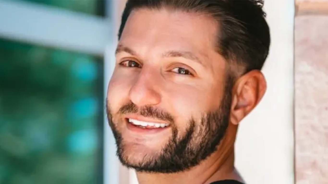 Justin-Buonomo-CEO-Journey-to-financial-freedomfeatured-image